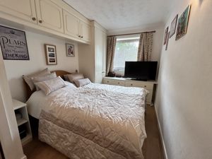 Photo 13- click for photo gallery